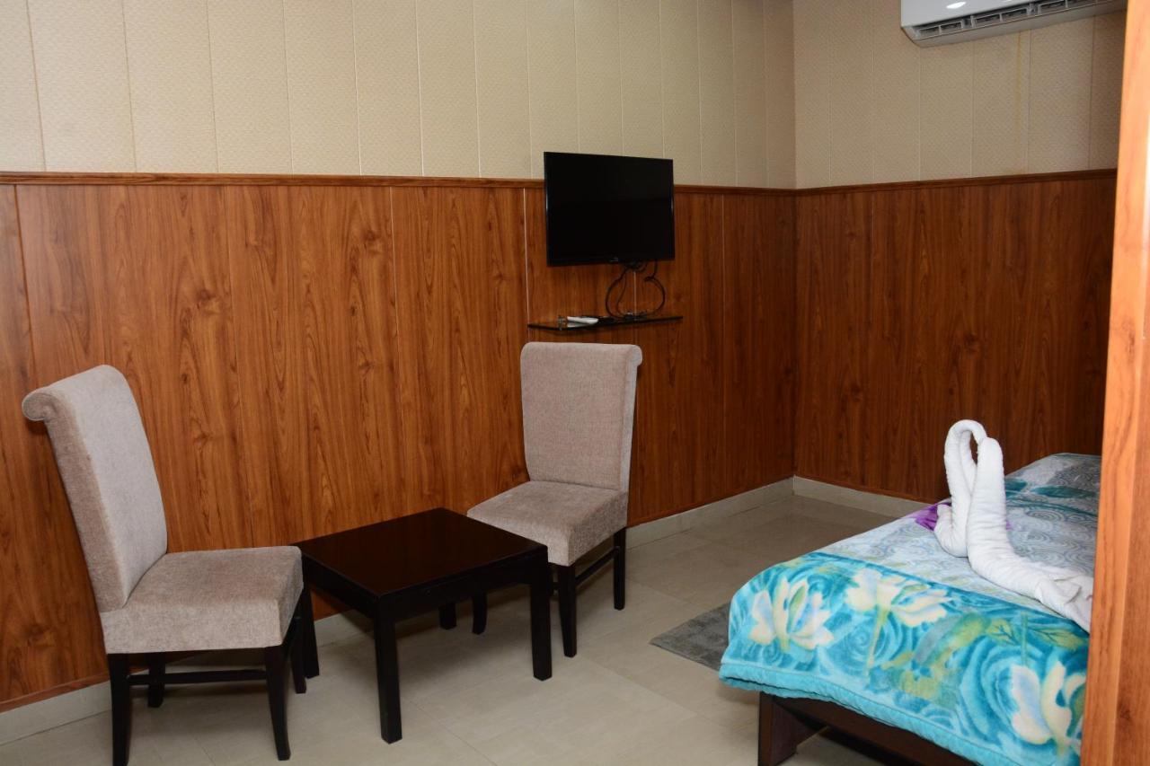 Krazy Hotel Haldwani Luaran gambar
