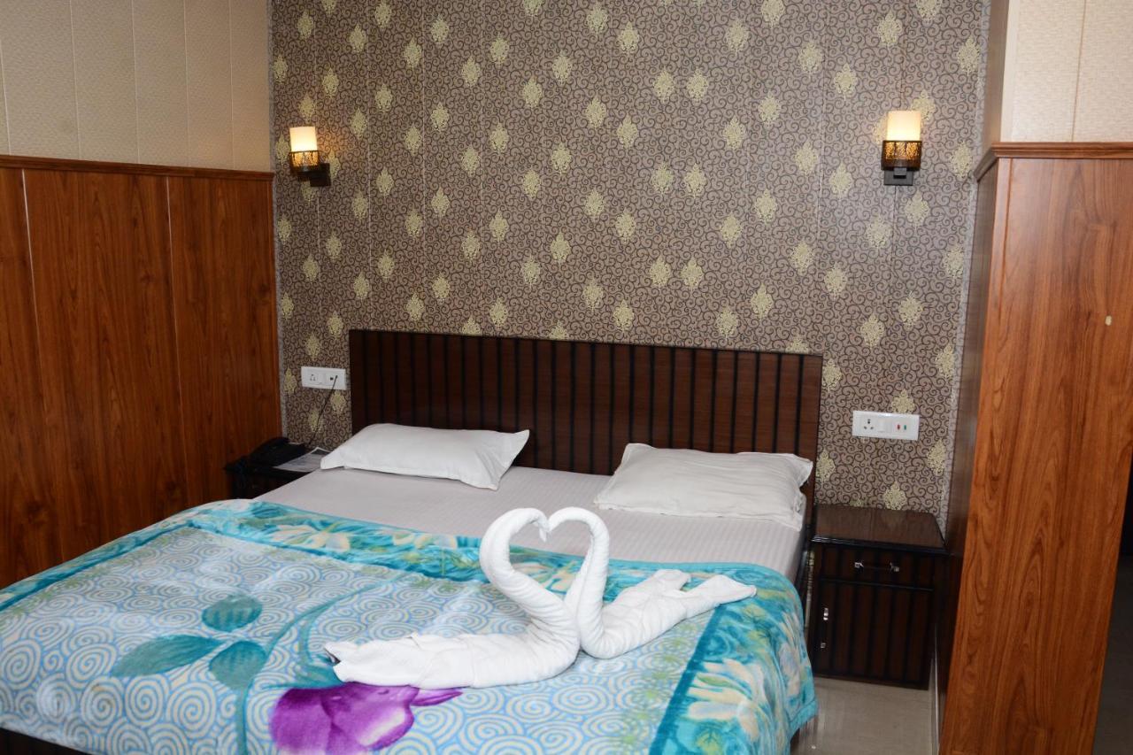 Krazy Hotel Haldwani Luaran gambar