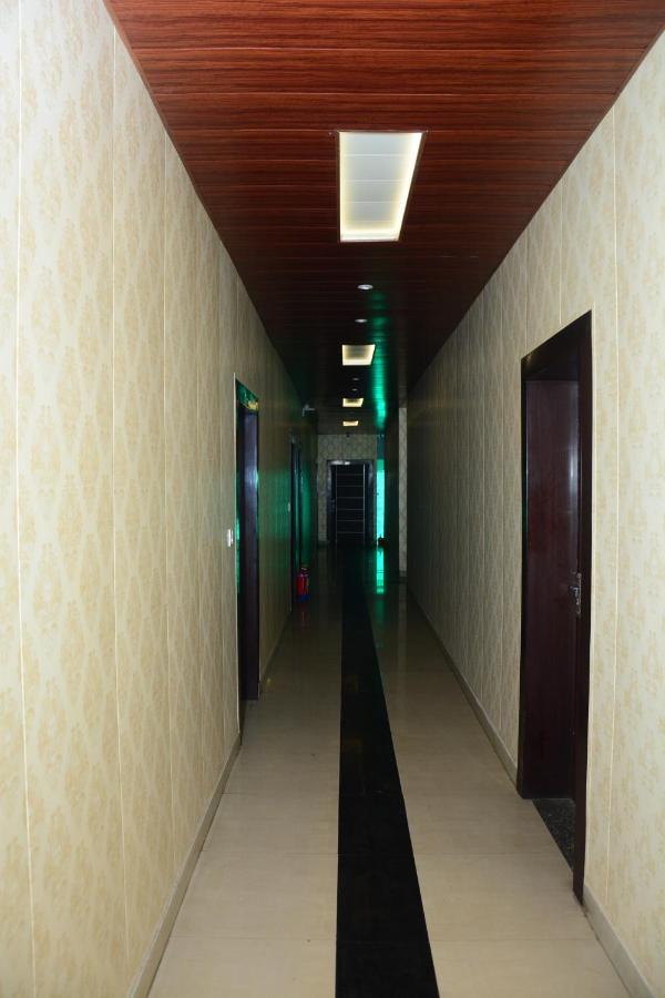 Krazy Hotel Haldwani Luaran gambar