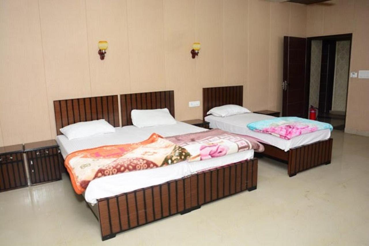 Krazy Hotel Haldwani Luaran gambar